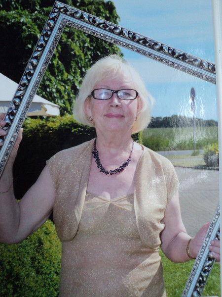 Ольга Попова