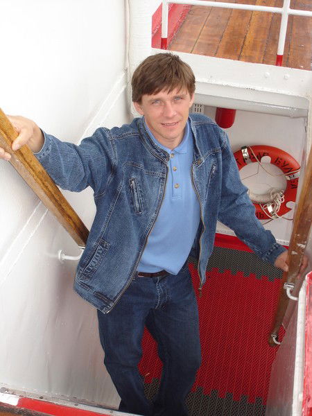 Юрий Волков