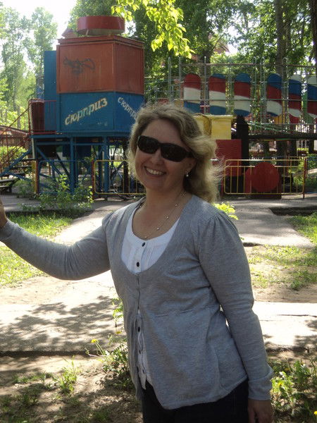 Елена Сархиева