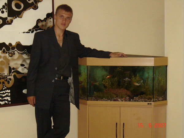 Евгений Голоштенко