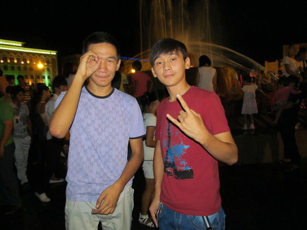 Ja Nikto.. I Ne Xo4U Kem-To Bytь..