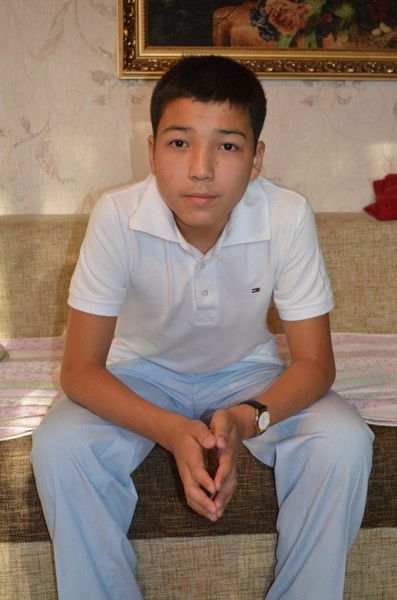 Амир Дехканов