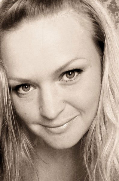 Настя Якушенко