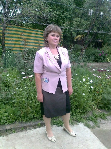 Елена Карлова