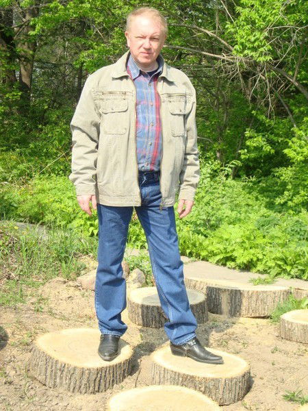 Андрей Суханов