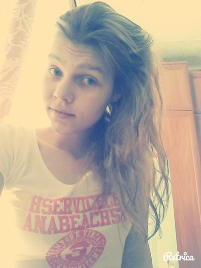 Анна Иванова