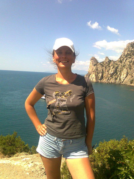 Лена Данник