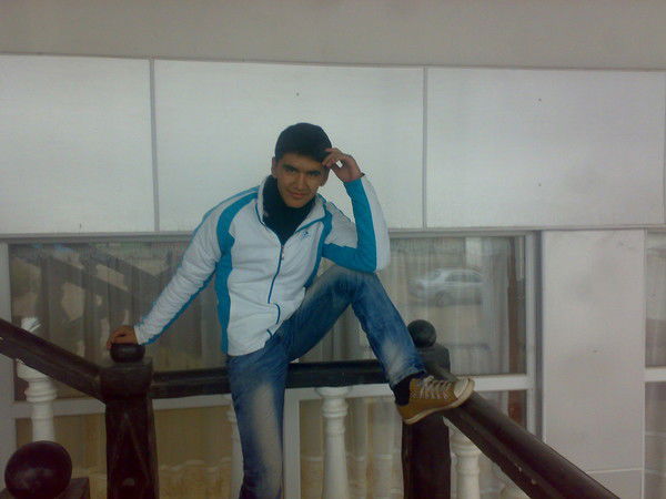 Бехруз Буриев