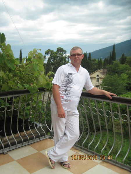 Слава Белобородов