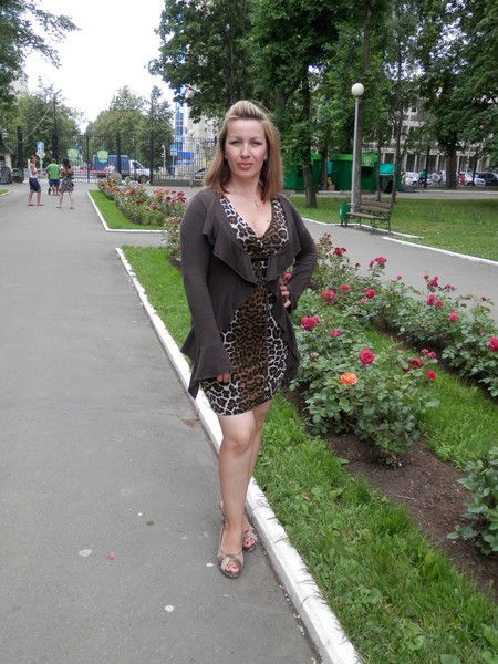 Анна Елизаренко