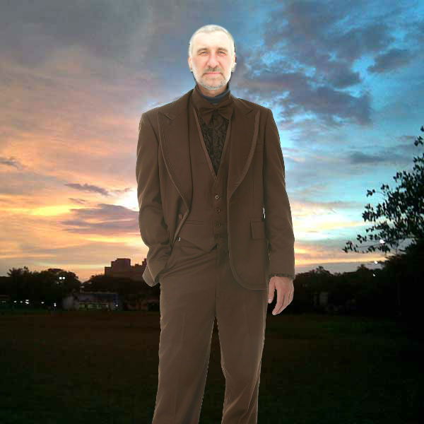 Олег. Поникарчик.