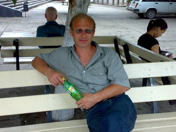 Олег Кузнецов