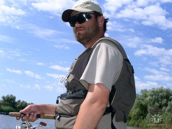 Владимир Макаров