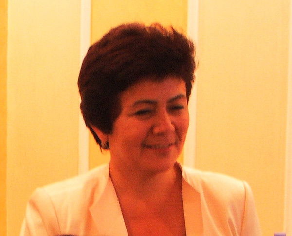 Роза Набуова