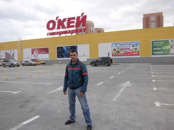 Мансур Абдукахоров