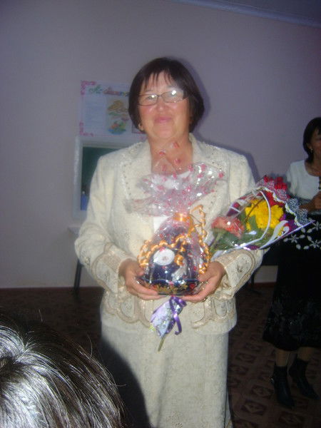 Валя Адилькурманова