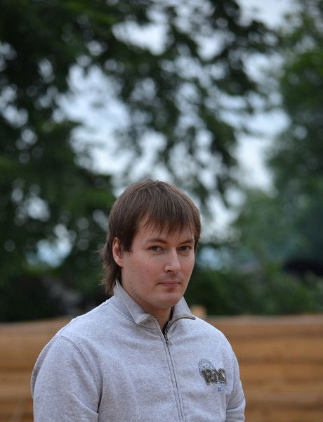 Миха Комаров