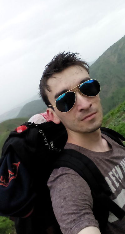 Азиз Арипов