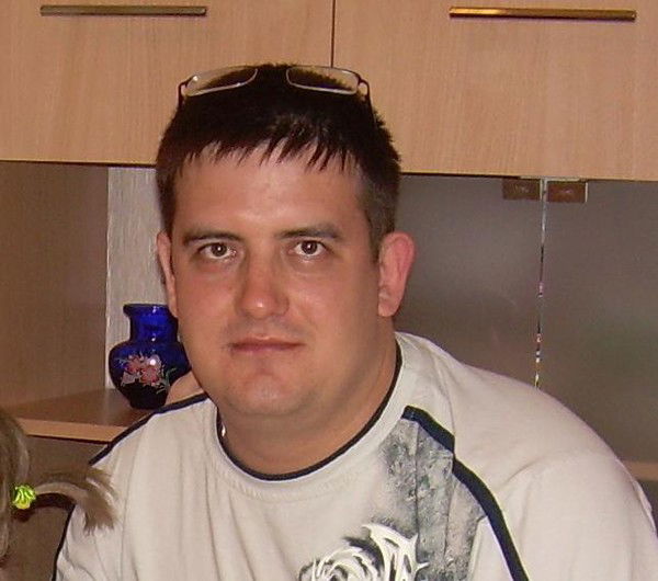 Антон Кузнецов