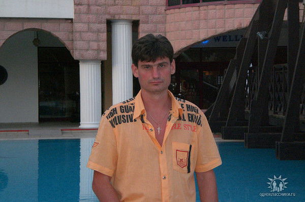 Антон Ведехин