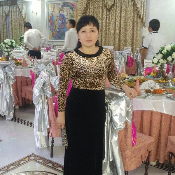 Айнура Момынова!