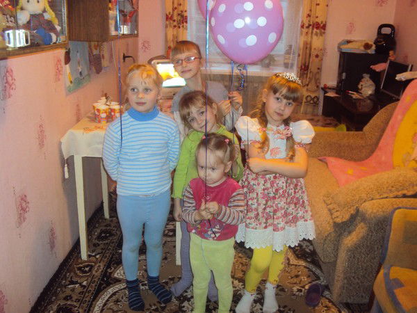 Ксения Неустроева