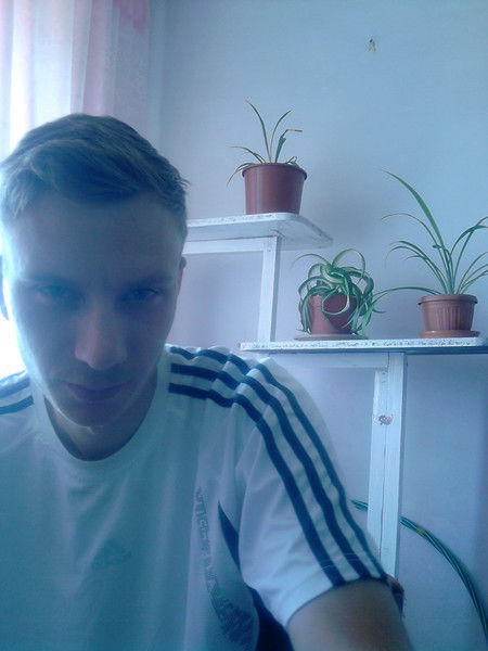 Роман Иванов