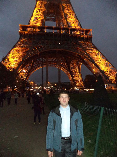 Антон Гуськов