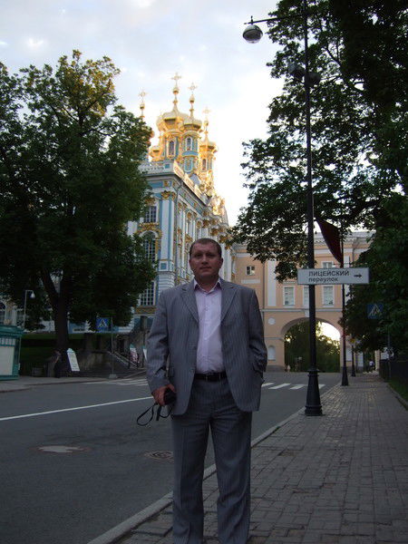 Владислав Кададов