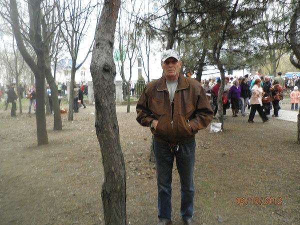 Виталий Колесников