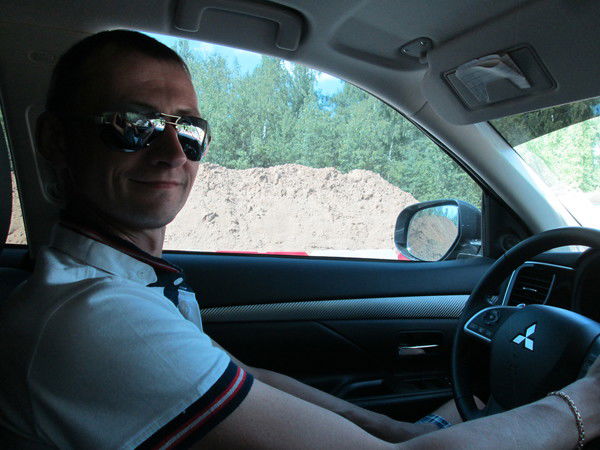 Денис Овсянников