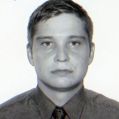 Сергей Ларионов