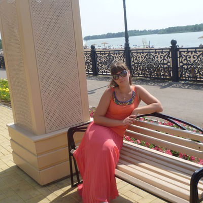 Яна Белоенко