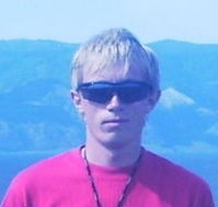 Денис Попов