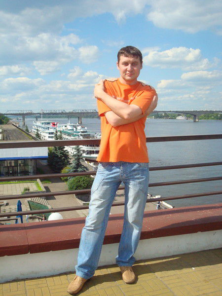 Валерий Суханов