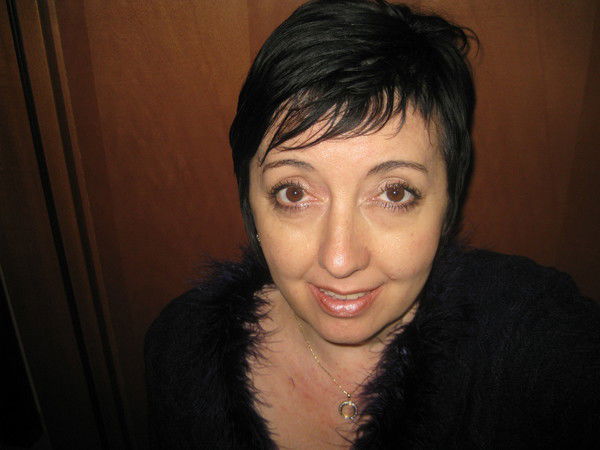 Лена Тихонович