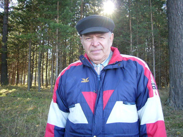 Михаил Овчинников