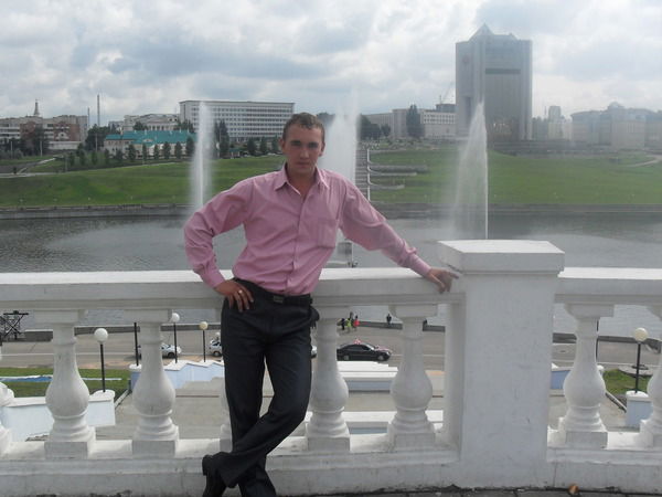 Денис Алексеев