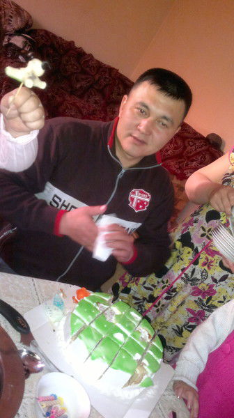 Асет Байтонов