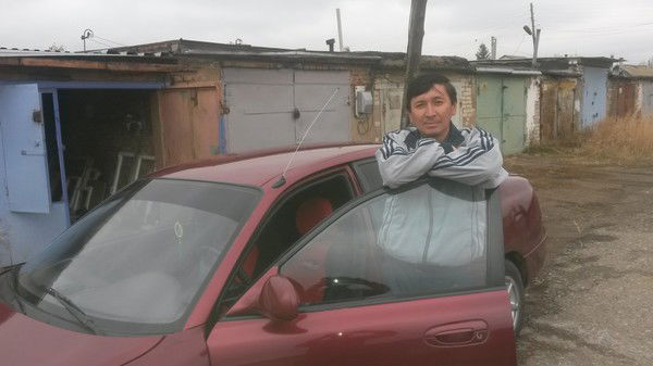 Серик Насенов