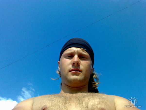 Игорь Конов