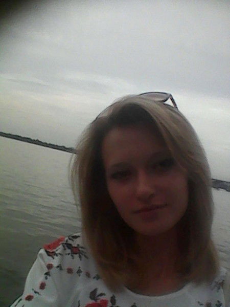 Наташа Довгаль