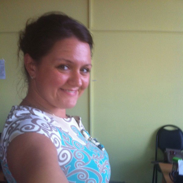 Анна Тихонова