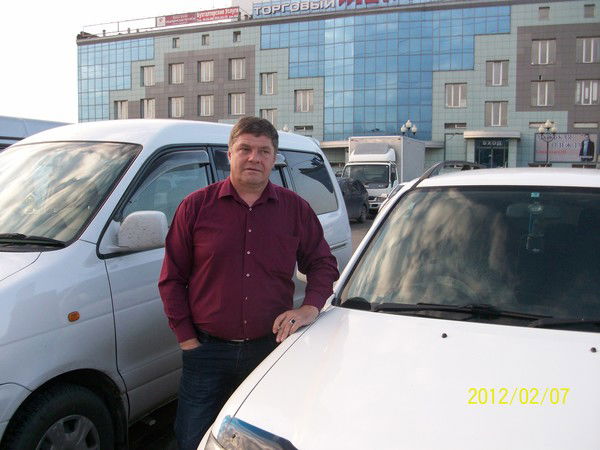 Леонид Иванов