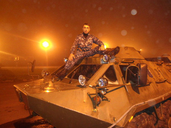 Олег Лазарев