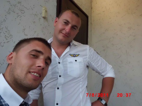 Неизвестно Неизвестно