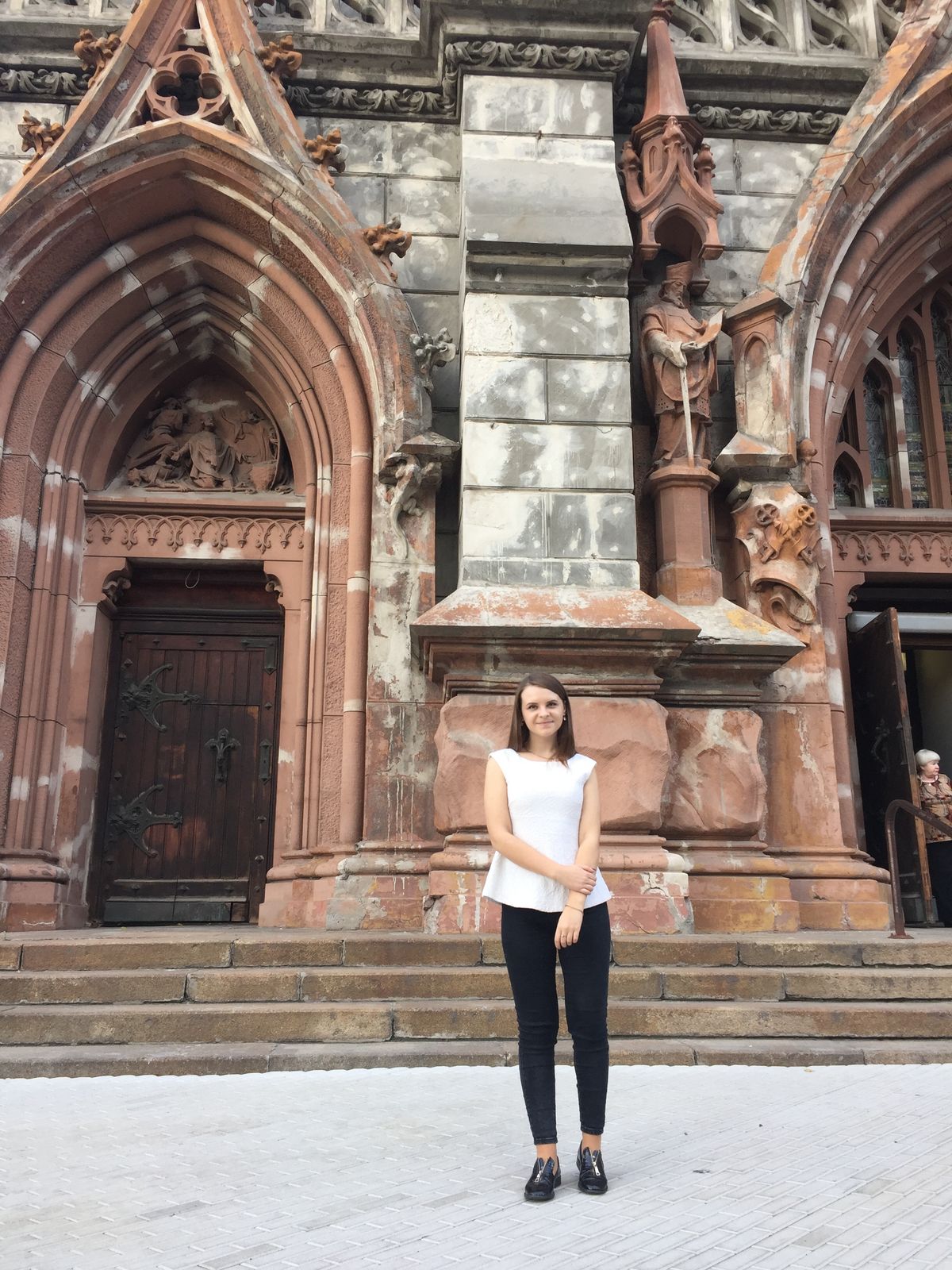 Наташа Дубовенко