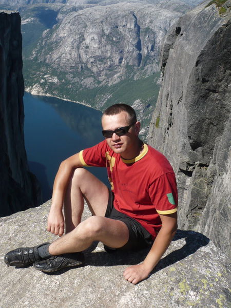 Роман Груба