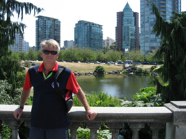 Виктор Сухоруков