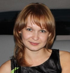 Наташа Никонова